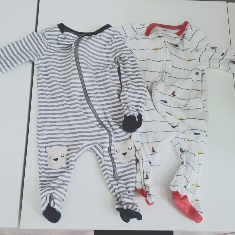 Cloud island 0 m onsie